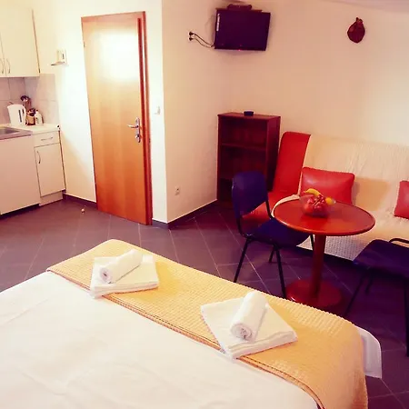 Loncar Apartmán Veliki Drvenik