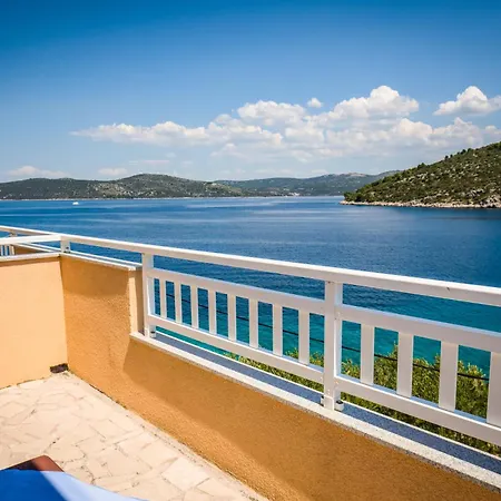 Loncar Apartman Veliki Drvenik